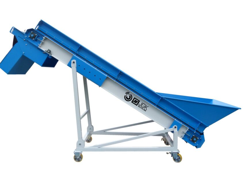 Przenośnik taśmowy z bębnem magnetycznym PTMP 075-350